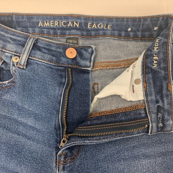 American Eagle Jeans Women 0 Blue Medium Wash Denim Stretch Mom Distressed - Picture 3 of 10